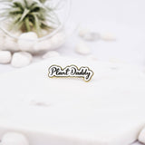 PlantScout-Epinglette Emaillee Plant Daddy 4 Lifestyle