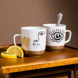 Abbott Collection Tasse Œil LifeStyle 27-spy-eye