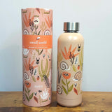 Bouteille isolée - A Small World