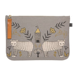 Danica Studio Pochette Folio Wild Tale Sur Fond Blanc Devant