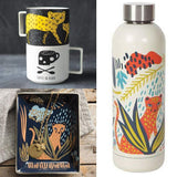 bouteille isolée parmi d'autres articles de la collection Empire