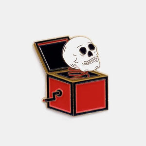 Badaboom Studio-Epinglette Skull Box