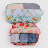 Baggu - Trio De Pochettes 3D Zip Set - Carrots And Berries Carottes Et Baies - Ouvertes