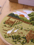 Brode Serre-Kit Oies Close Up