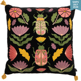 Coussin brode - Amulet - Devant