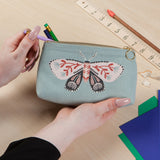 Danica Sac A Cosmetiques et Coffre A Crayons Avec Fermeture Eclair Far and Away Cosmetics Bag And Pencil Case Motif De Papillon De Nuit