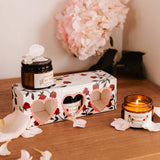 La Romance Ensemble Bougies Box Set Candle Mimi Et August Allumée