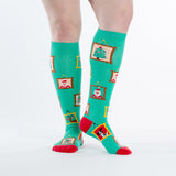 Sock It To Me Bas Genoux Holiday Photos Des Fêtes Knee High Socks Sur Jambe