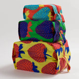 Baggu - 3D Zip Set - Electric Strawberries 1